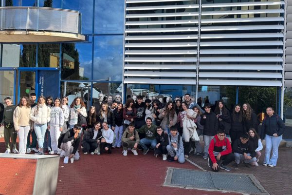 Naturaleza y convivencia: el alumnado de ESO recorre el Caminito del Rey junto a estudiantes de Galicia