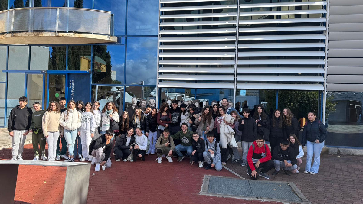 Naturaleza y convivencia: el alumnado de ESO recorre el Caminito del Rey junto a estudiantes de Galicia